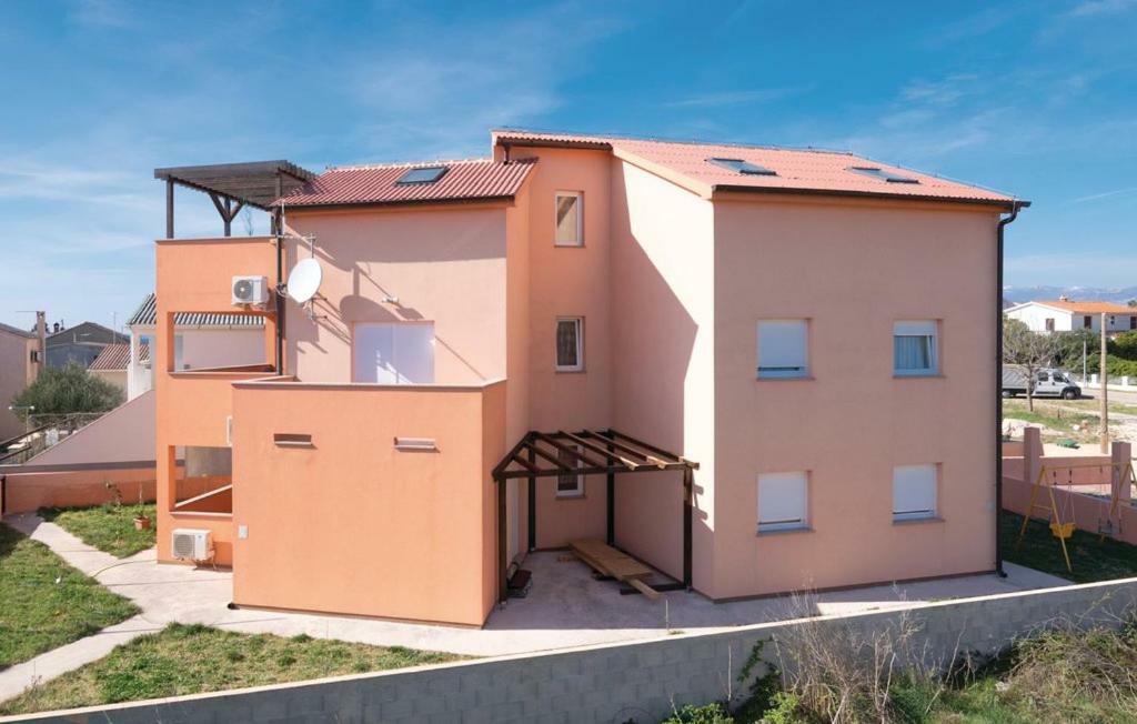 Milka Apartmani Povljana Exterior foto